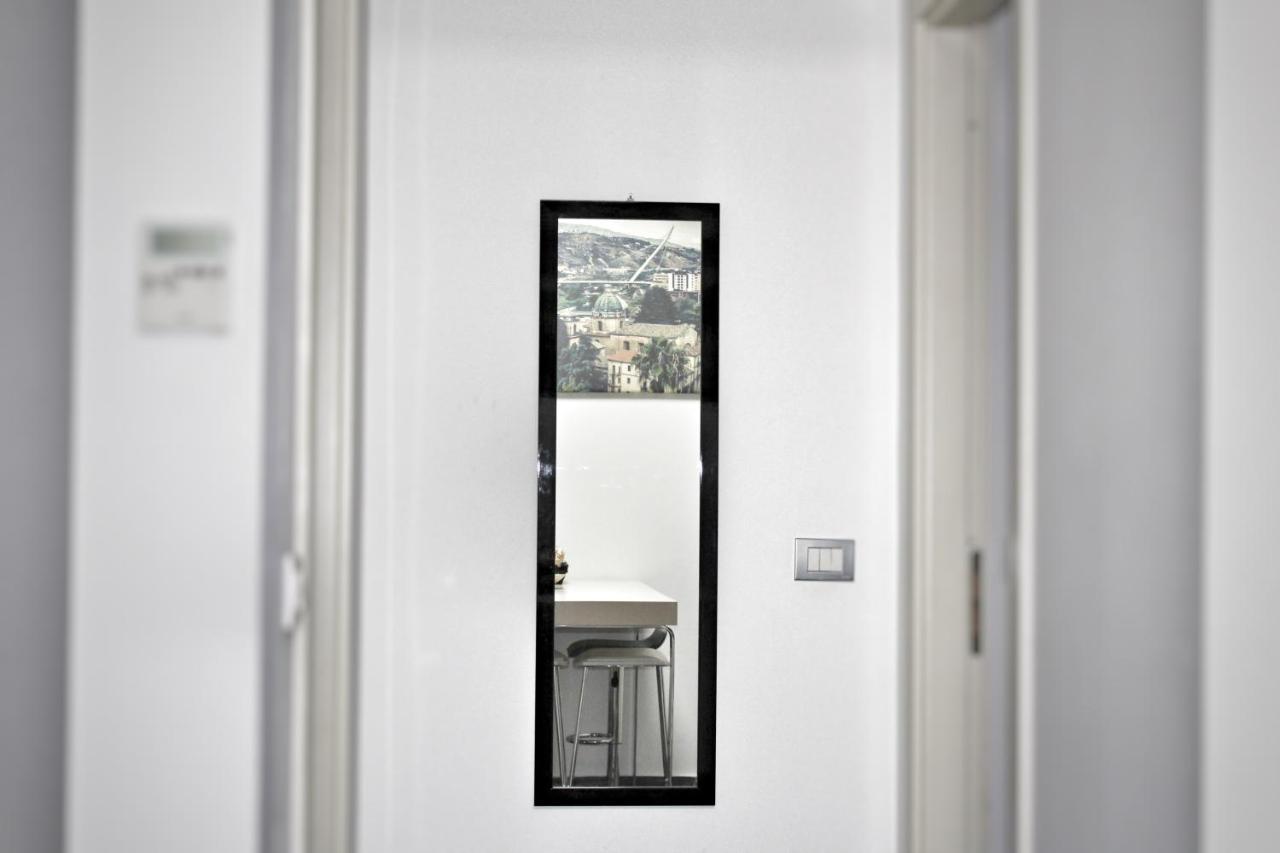 Cosenza Luxury Apartment ภายนอก รูปภาพ