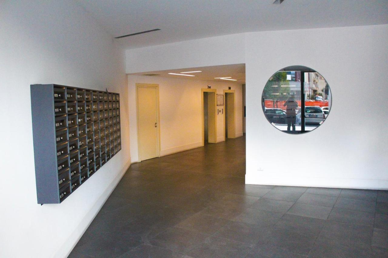 Cosenza Luxury Apartment ภายนอก รูปภาพ